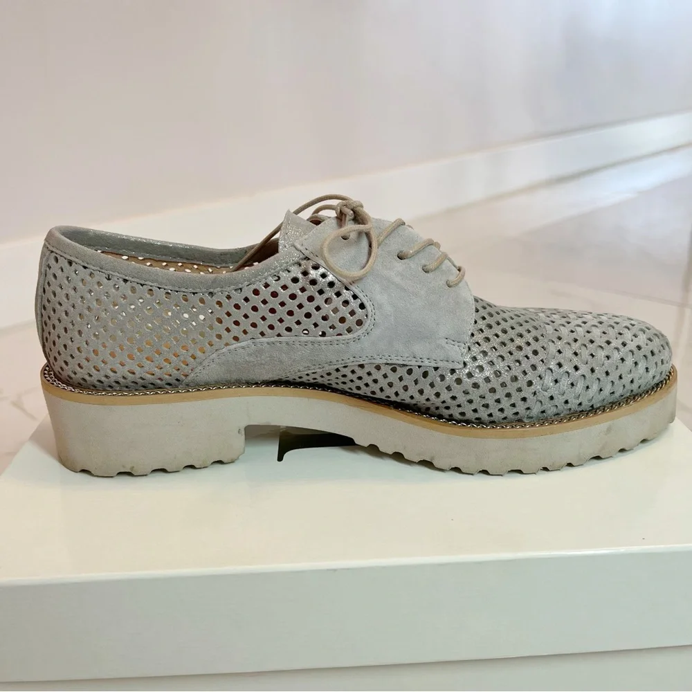ITALIAN Luca Grossi Sparkly Gray Suede Silver Lace-Up Shoes - Picture 13 of 16